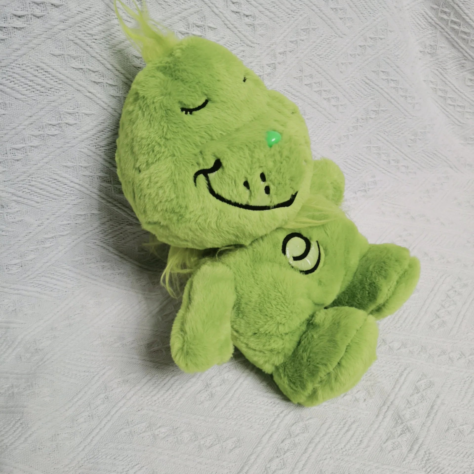 Cuddly Green Shaggy Anime Plush Toy with Glowing Belly - The Perfect Breathing Companion Doll for Kids and Anime Lovers!